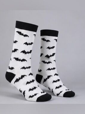 Men's Black & White Bat Pattern Crew Socks